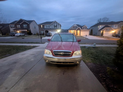 2004 Kia Sedona right hand Drive