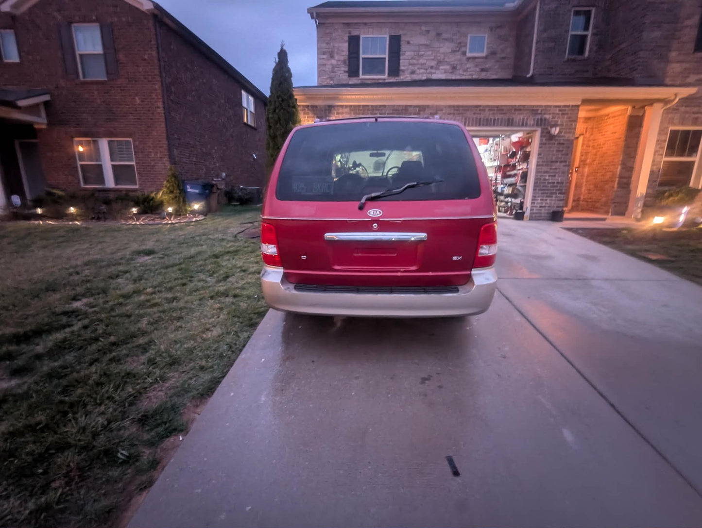 2004 Kia Sedona right hand Drive