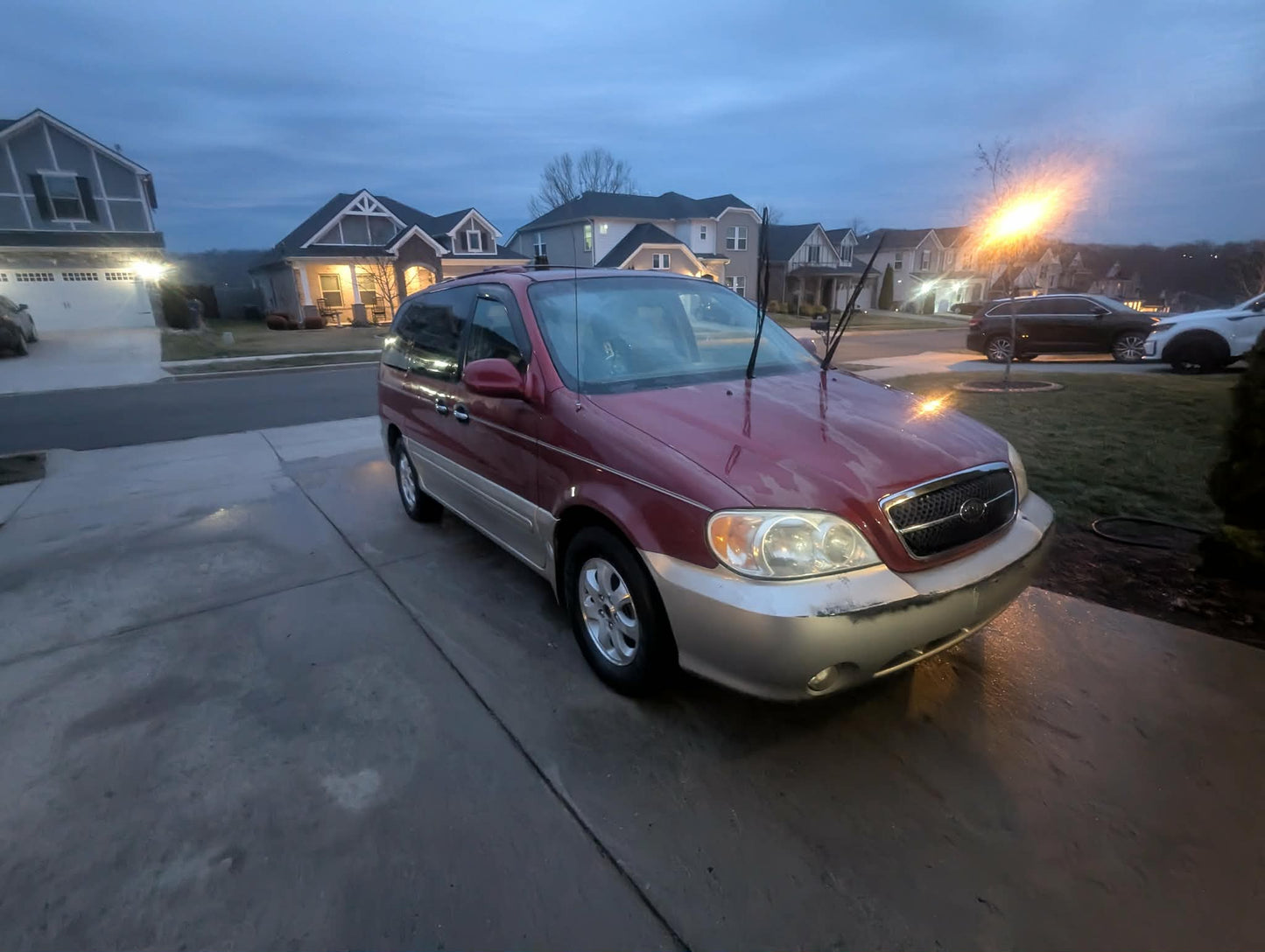 2004 Kia Sedona right hand Drive